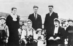 Hutzcal-Ion-and-Domnica